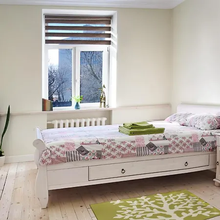 Vesta Apartament *